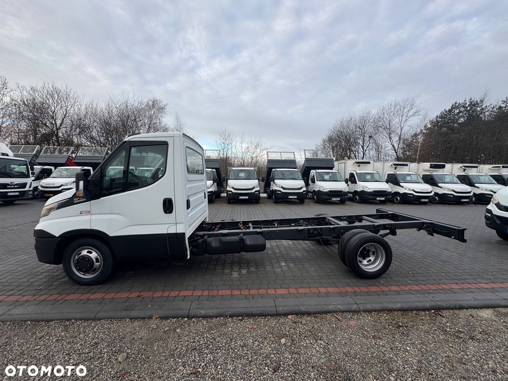 Iveco DAILY 35C18 50C15 50C17 35C14 35C15 35C17 35C18 70C17 72C15 70C18 - 4