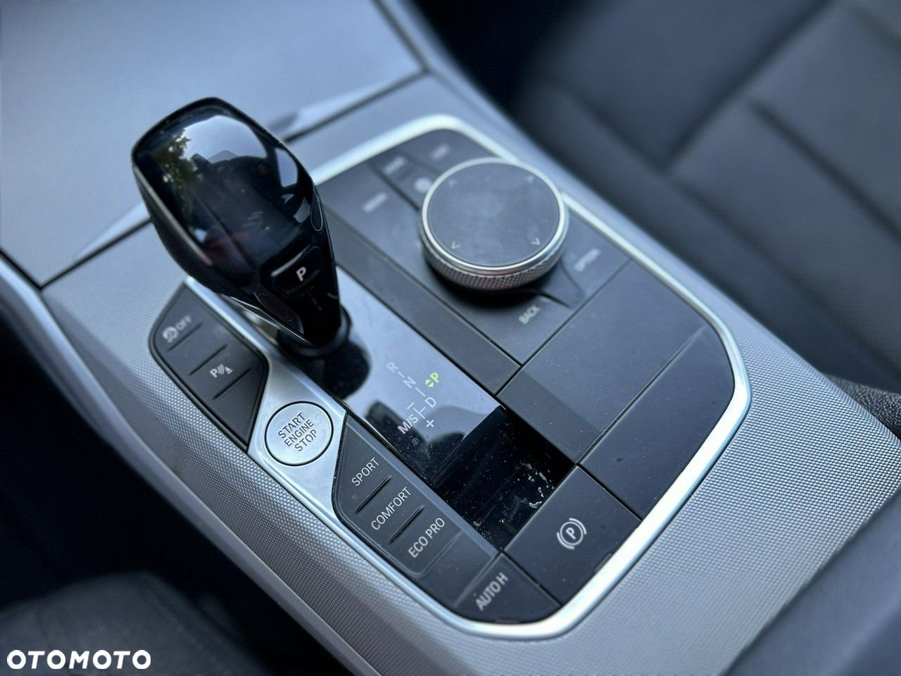 BMW Seria 3 318d Sport Line - 18