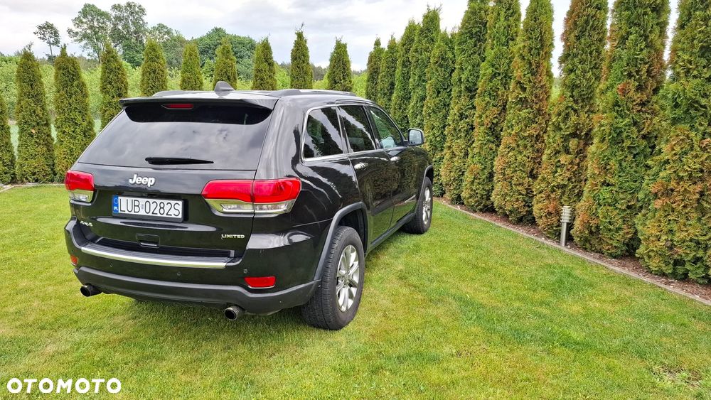 Jeep Grand Cherokee - 15