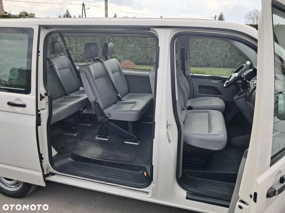 Volkswagen Transporter Caravelle Kurz Comfortline - 19