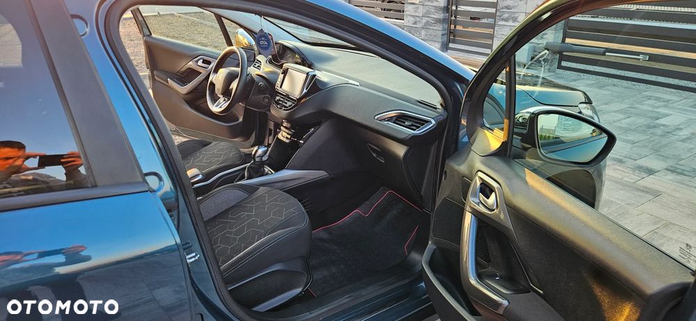 Peugeot 2008 PureTech 82 Active - 15