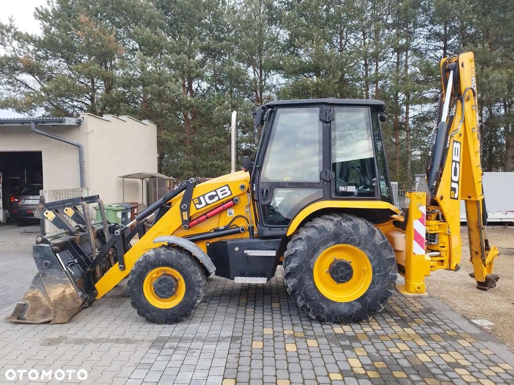 JCB 3CX , Caterpillar CAT 427F, JCB 3CX - 2