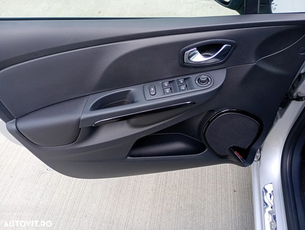Renault Clio (Energy) dCi 90 Start & Stop LIMITED - 10