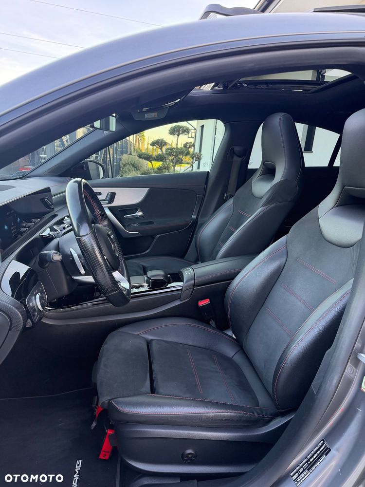 Mercedes-Benz CLA 220 AMG Line 7G-DCT - 12