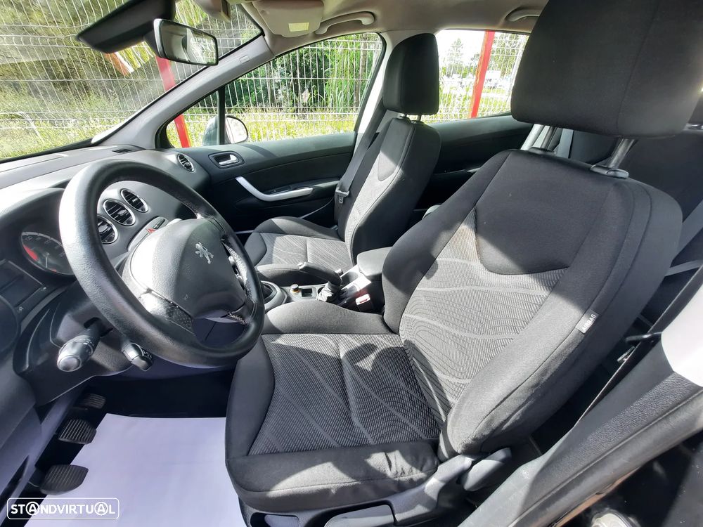 Peugeot 308 1.6 HDi Sport - 17