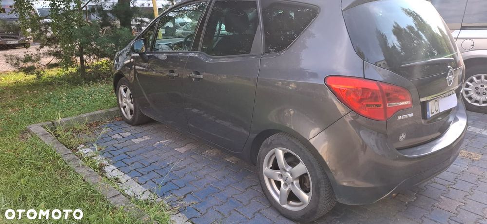 Opel Meriva 1.4 T Cosmo - 4