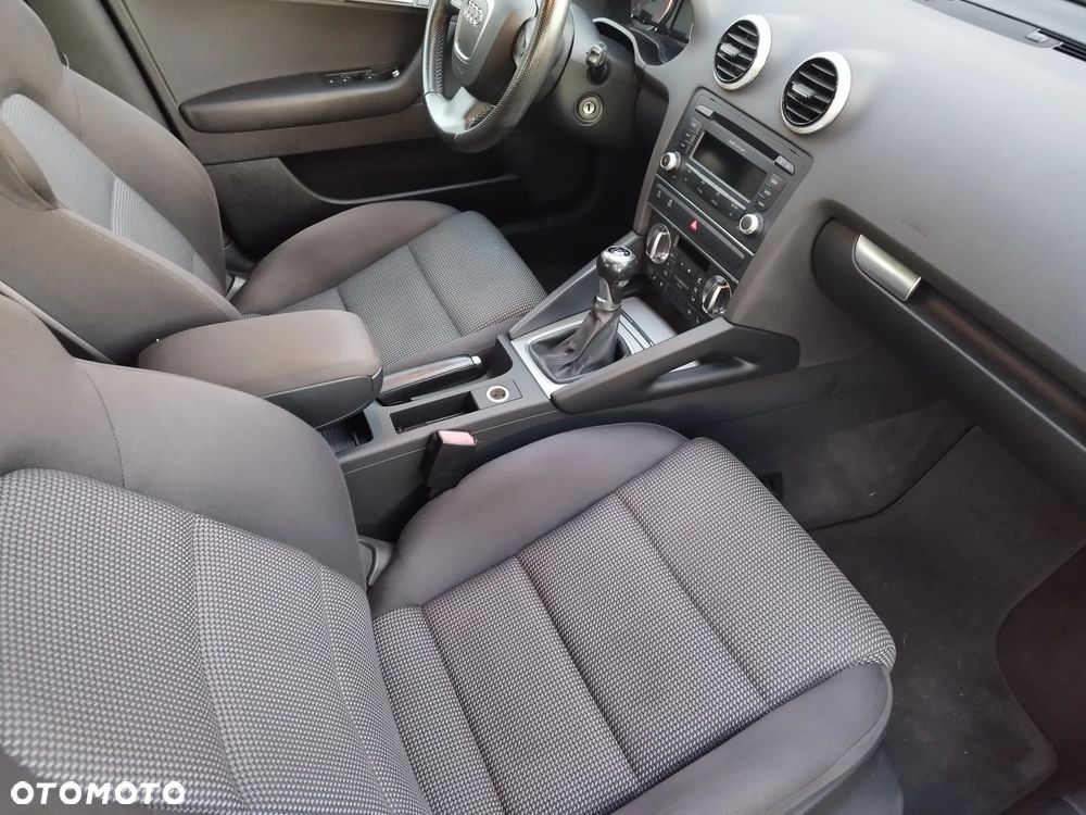 Audi A3 Sportback - 12