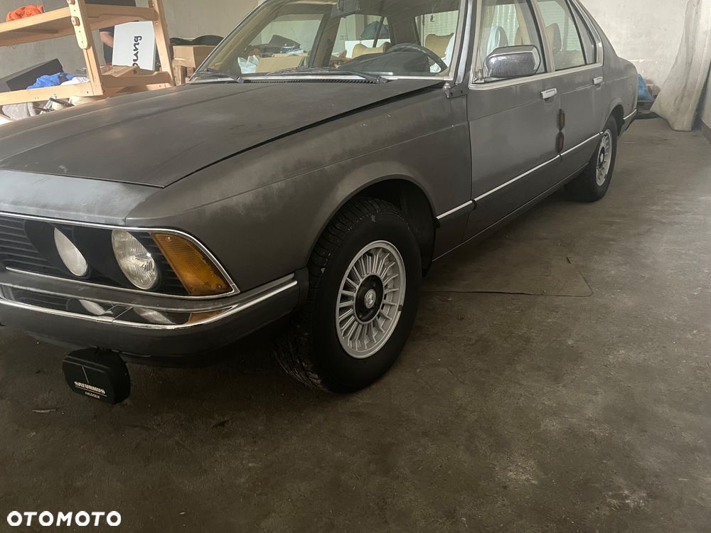 BMW Seria 7 - 4