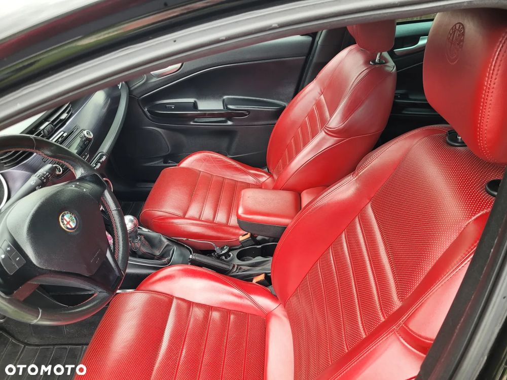 Alfa Romeo Giulietta 1.4 TB MultiAir Distinctive - 13