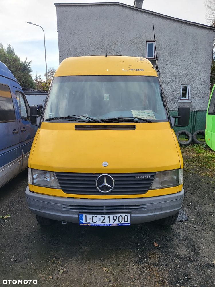 Mercedes-Benz Sprinter - 10