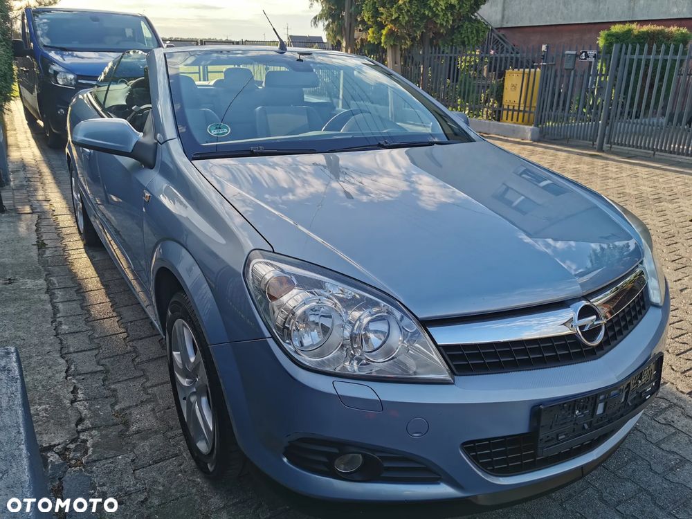 Opel Astra 1.8 Cosmo - 4