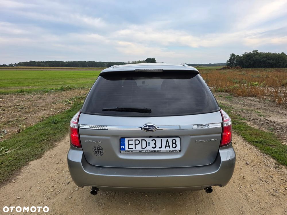 Subaru Legacy - 4