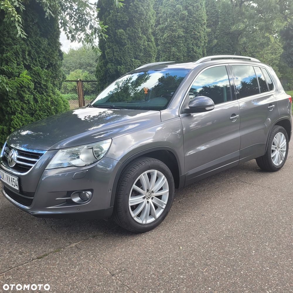 Volkswagen Tiguan - 8
