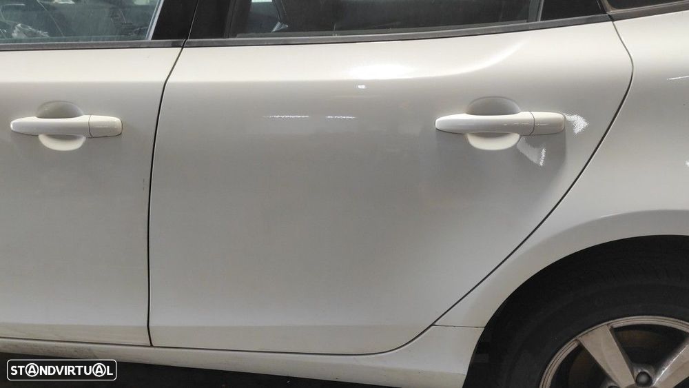 PORTA TRASEIRA ESQUERDA VOLVO V40 KINETIC - 2