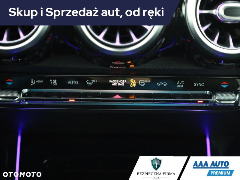 Mercedes-Benz GLB - 16