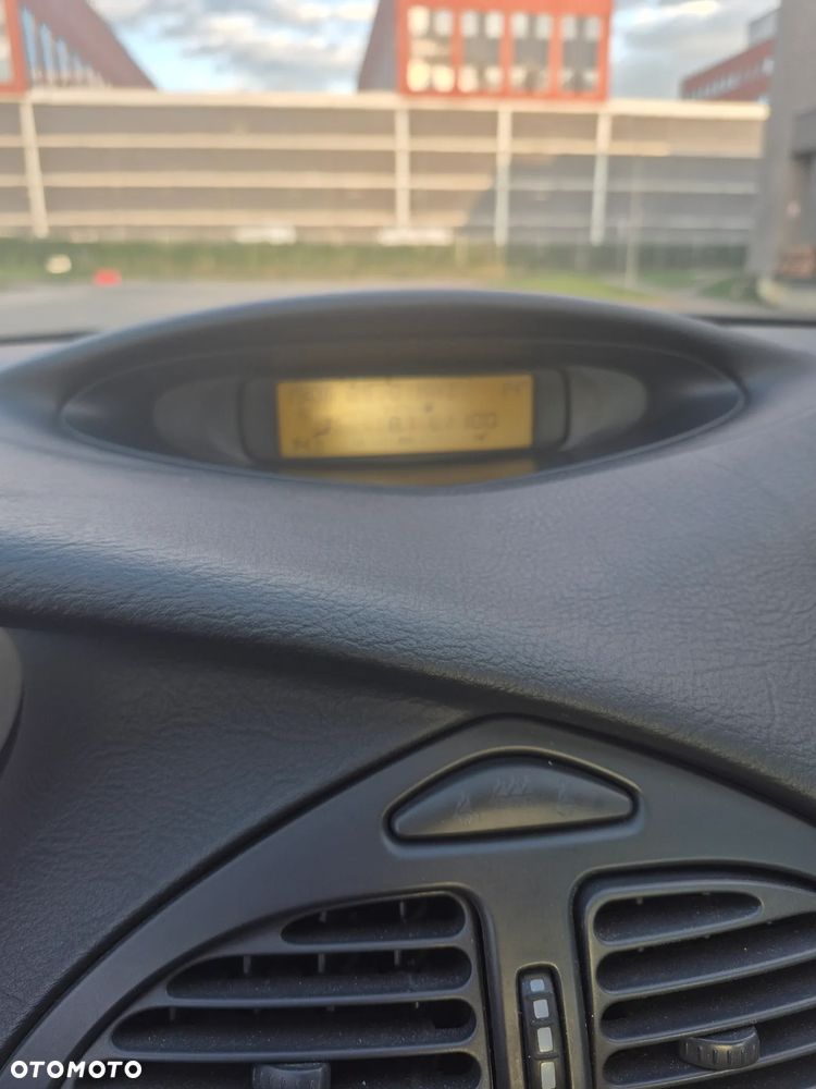 Citroën C5 1.8i 16V SX - 29