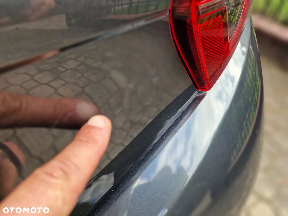 Peugeot 208 1.2 PureTech Style - 18