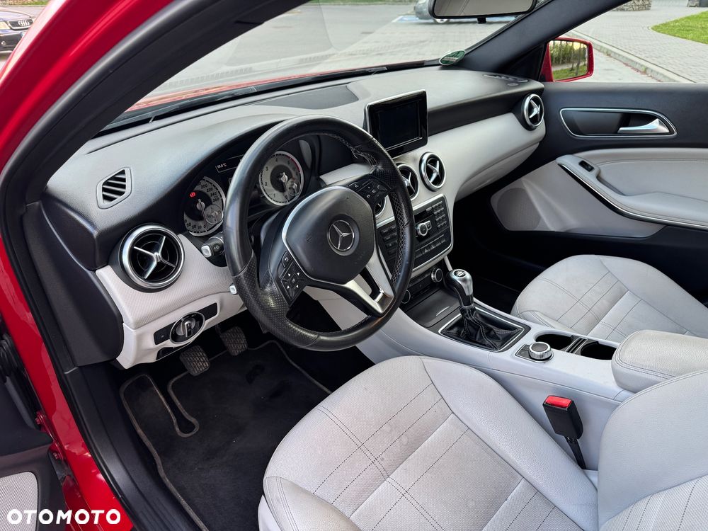 Mercedes-Benz Klasa A 180 CDI - 24