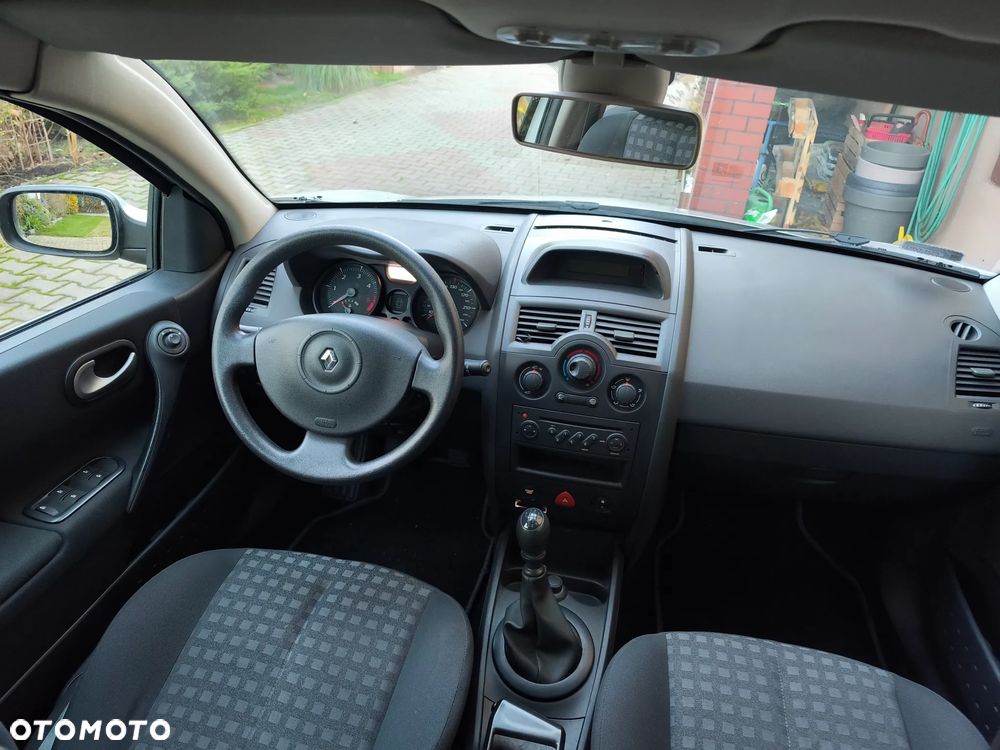 Renault Megane - 10