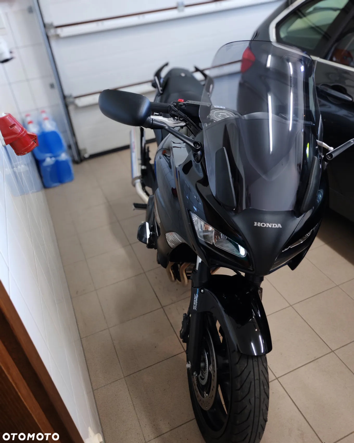 Honda CBF - 34