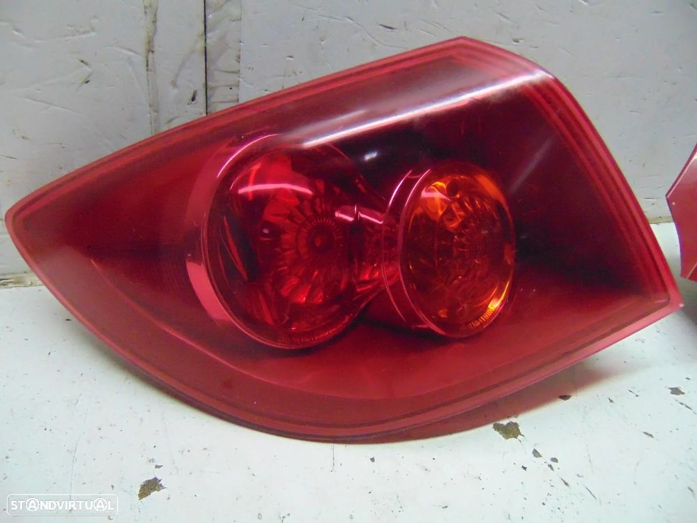 Mazda 3 farolins - 3