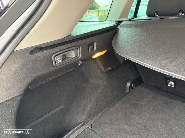 Renault Mégane Sport Tourer 1.5 dCi Intens - 13