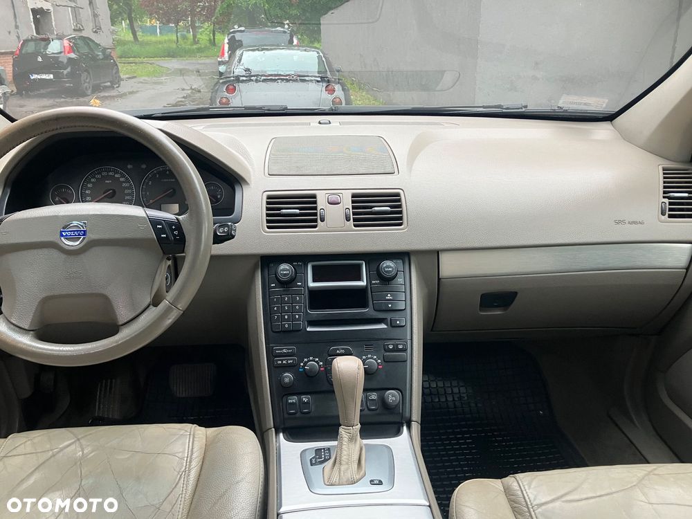 Volvo XC 90 - 5