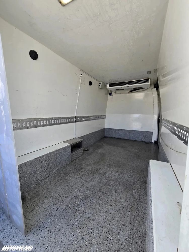Renault Master - 9