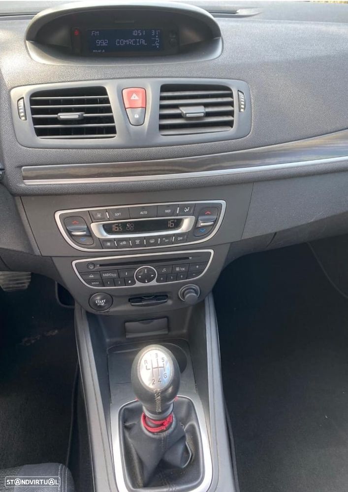 Renault Mégane Coupe 1.5 dCi Dynamique S - 12