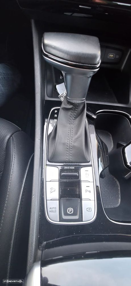 Hyundai Tucson 1.6 CRDi Vanguard DCT - 8