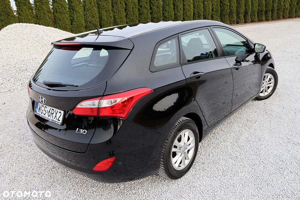 Hyundai i30 i30cw 1.4 CRDi Advantage - 10