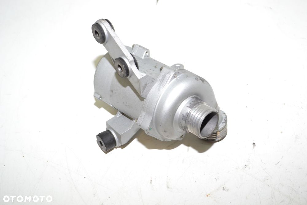 ELEKTRYCZNA POMPA WODY BMW E87 E90 E60 E70 E83 N52 N53 ZAMIENNIK - 2