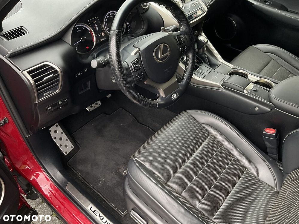 Lexus NX 300 F Sport AWD - 27