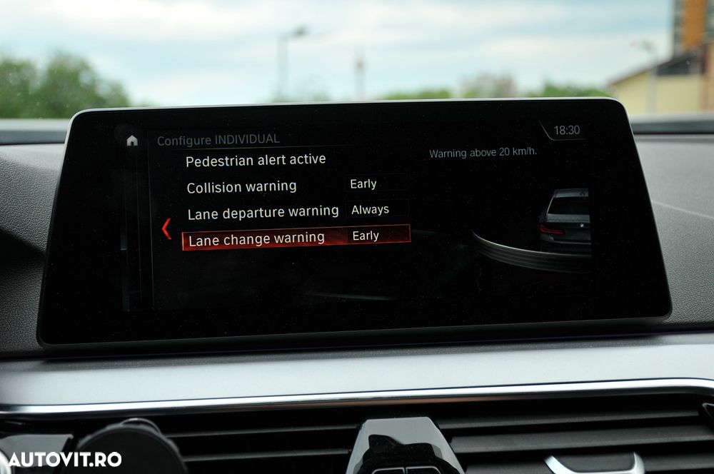 BMW Seria 5 530i Aut. - 10