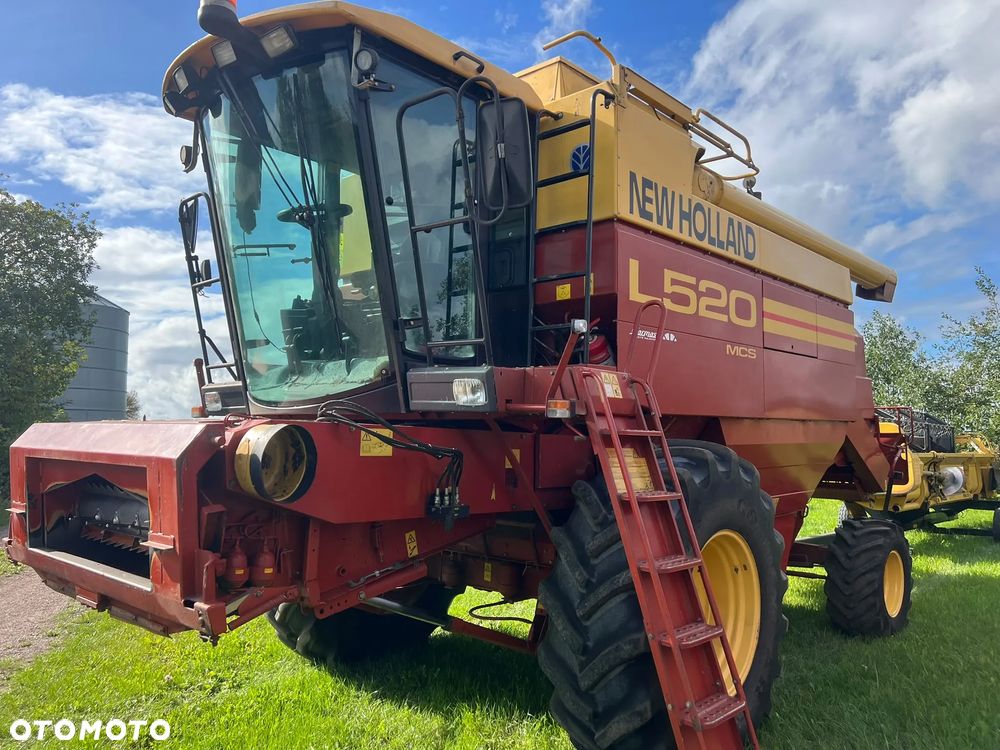 New Holland L520 - 2