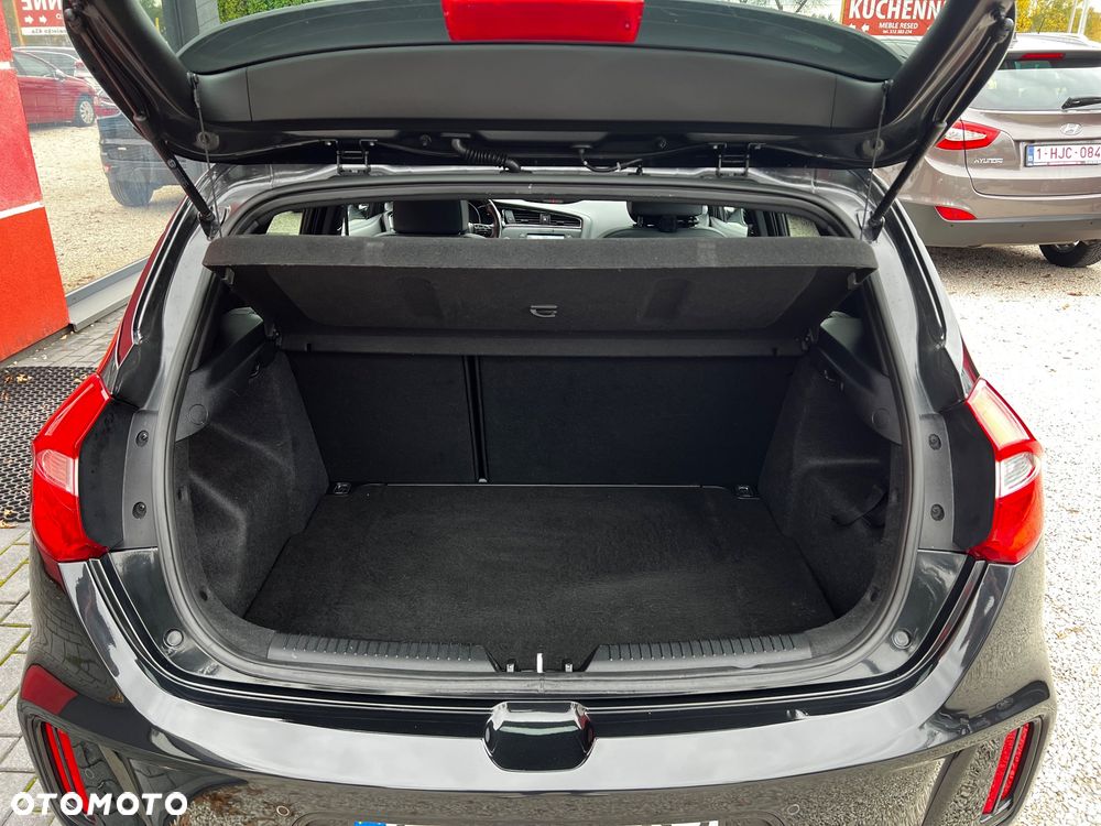 Kia Ceed 1.6 T-GDI GT-Challenge - 29