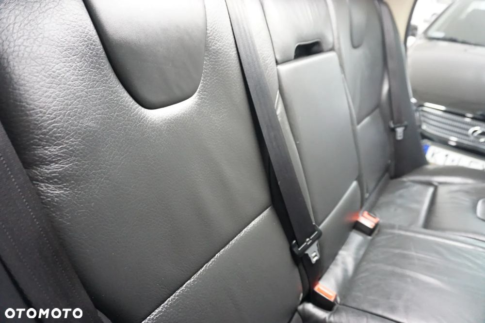 Volvo XC 60 2.4D DRIVe Momentum - 27