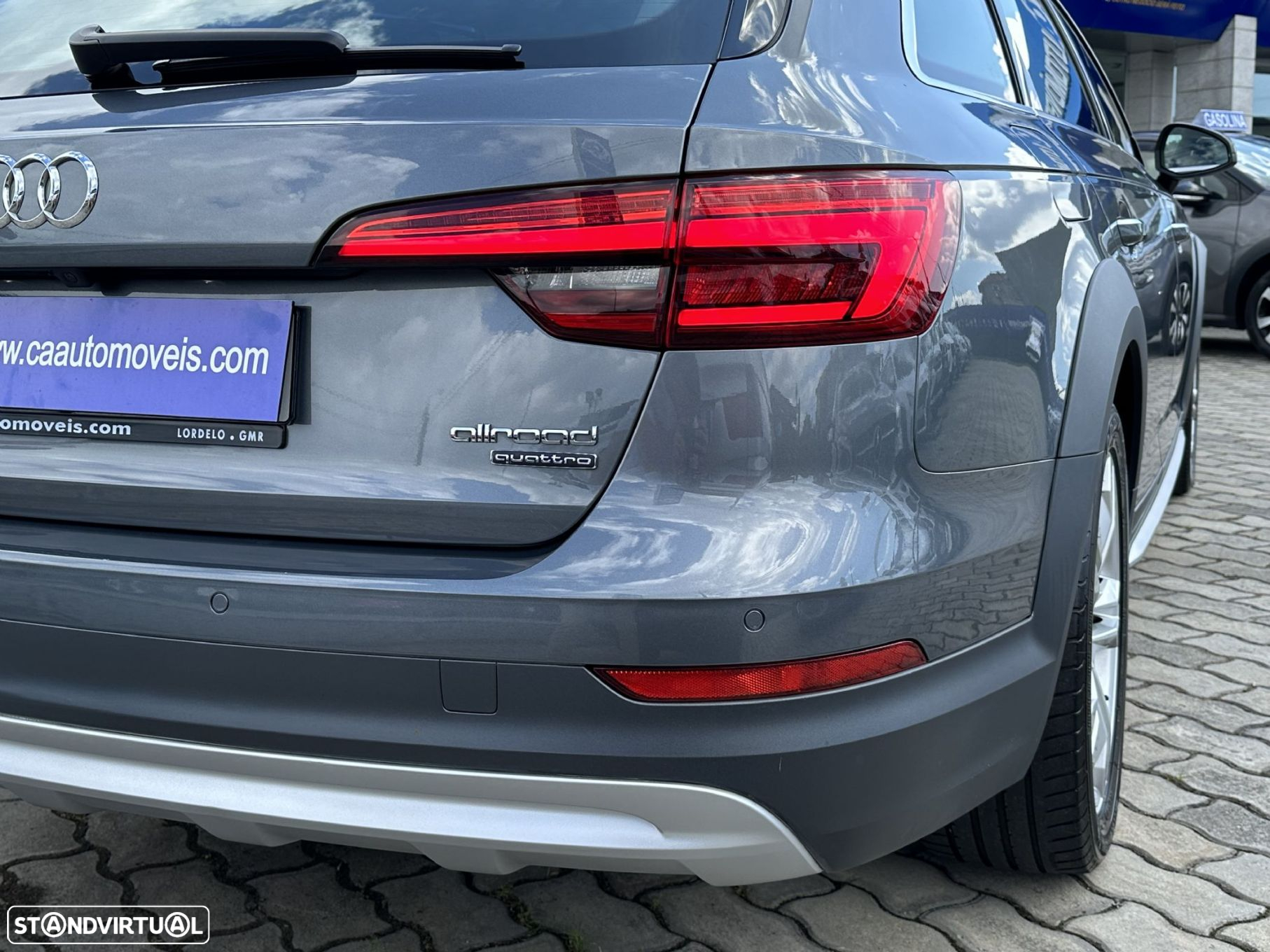 Audi A4 Allroad 2.0 TDi quattro S tronic - 28