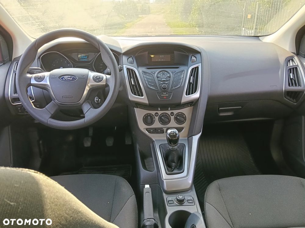 Ford Focus - 14