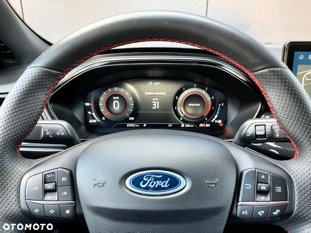 Ford Focus 1.0 EcoBoost ST-Line X - 26