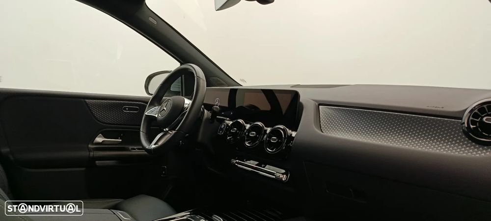 Mercedes-Benz B 180 d - 20