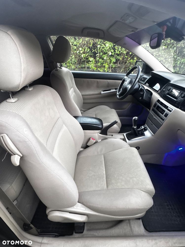 Toyota Corolla 1.4 VVT-i Terra - 6