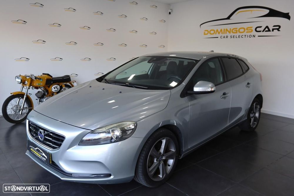 Volvo V40 2.0 D2 Kinetic - 2
