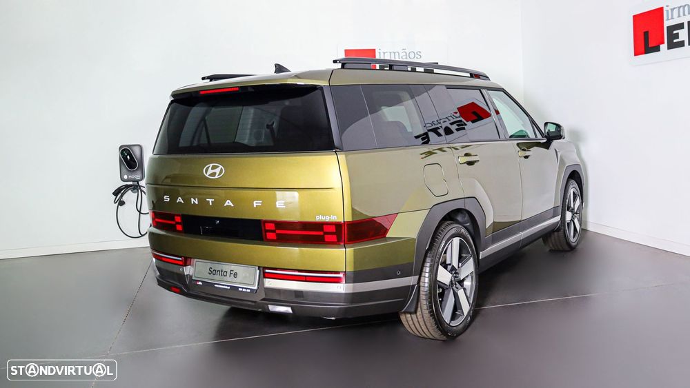 Hyundai Santa Fe 1.6 T-GDI PHEV Vanguard - 24