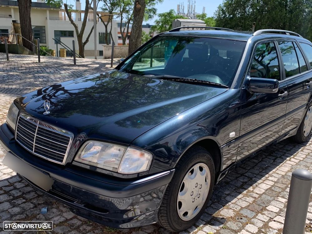 Mercedes-Benz C 180 Classic - 4