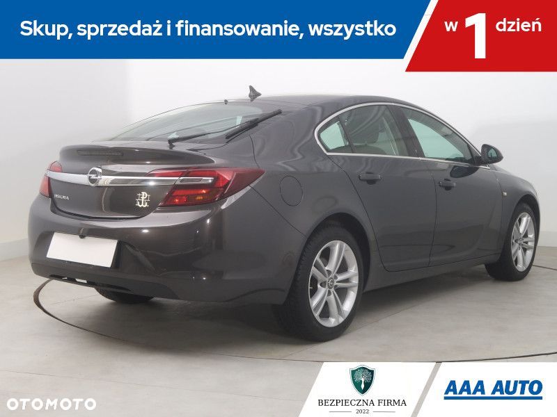 Opel Insignia - 6