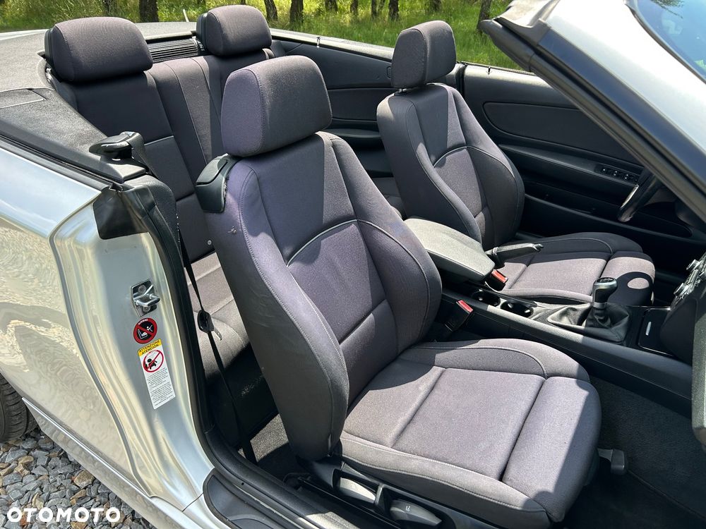 BMW Seria 1 120d Edition Sport - 16