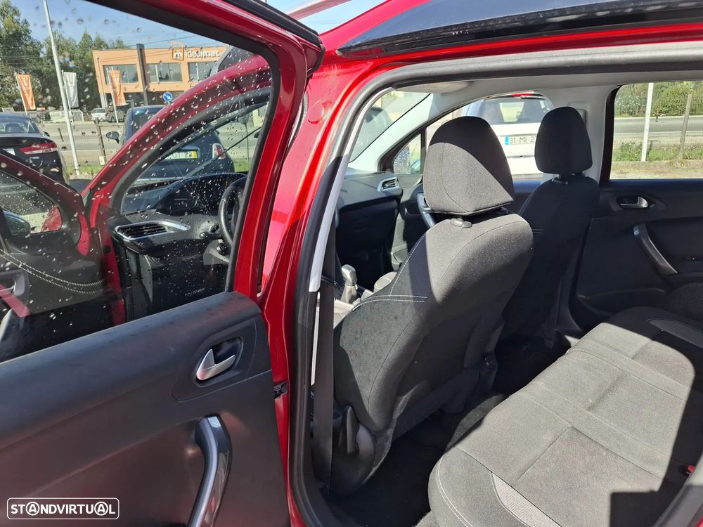 Peugeot 2008 - 16