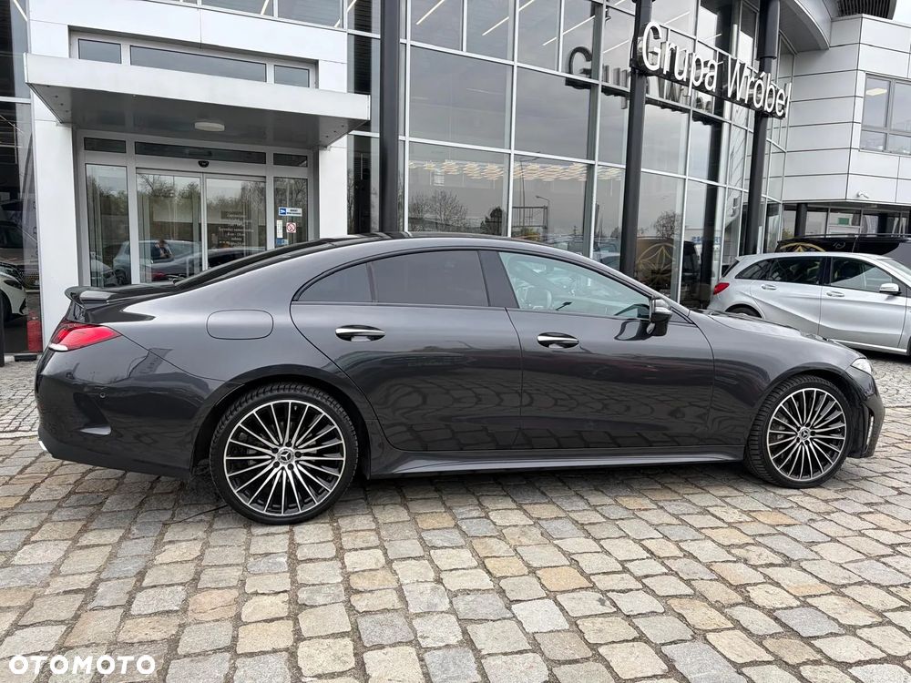 Mercedes-Benz CLS 300 d 4-Matic AMG - 7