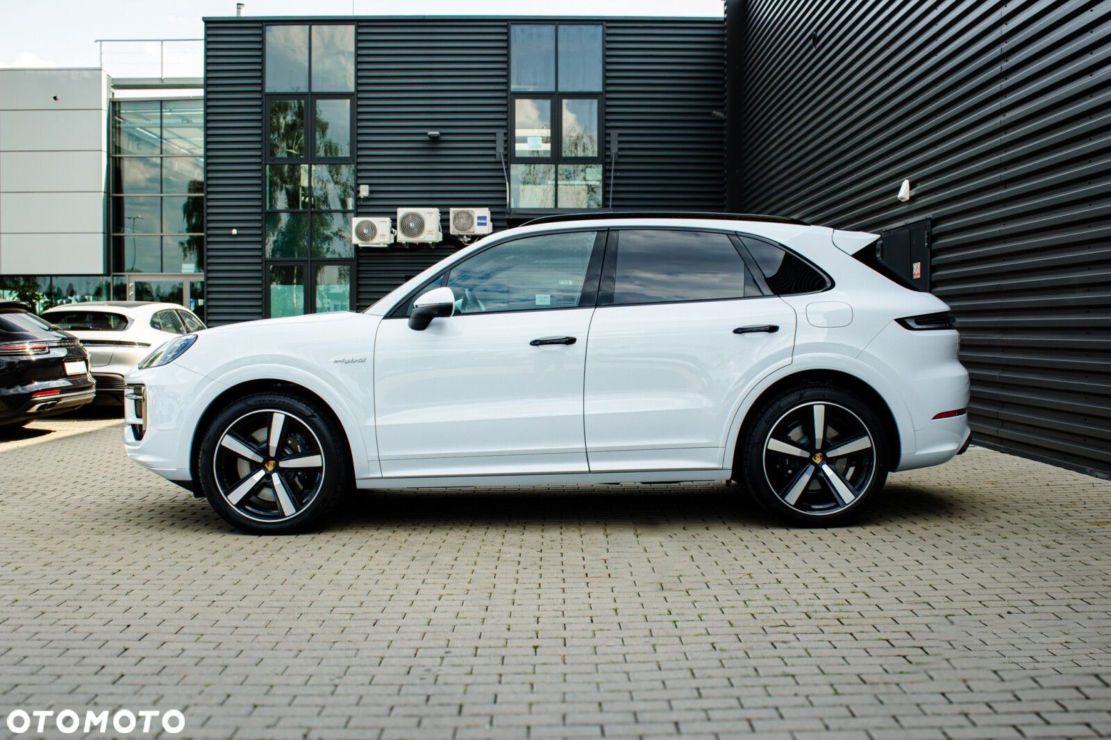 Porsche Cayenne - 5